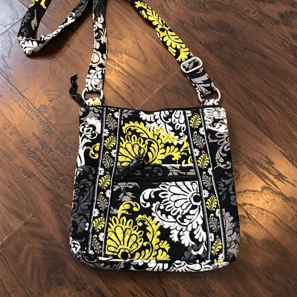 Vera Bradley Baroque Retired Pattern Hipster